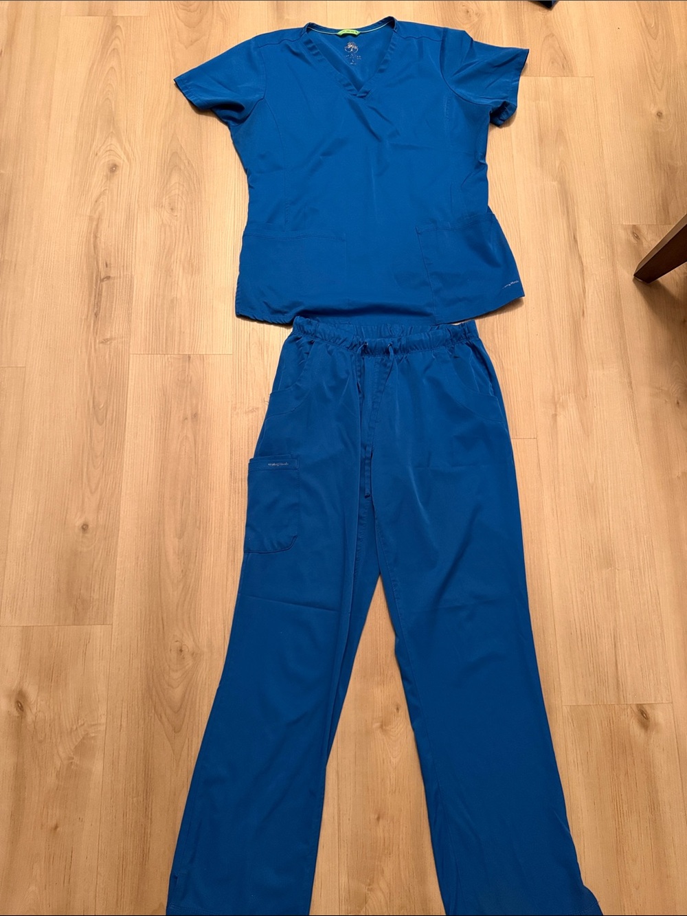healing hands Women's Blue Straight Leg Scrub Set